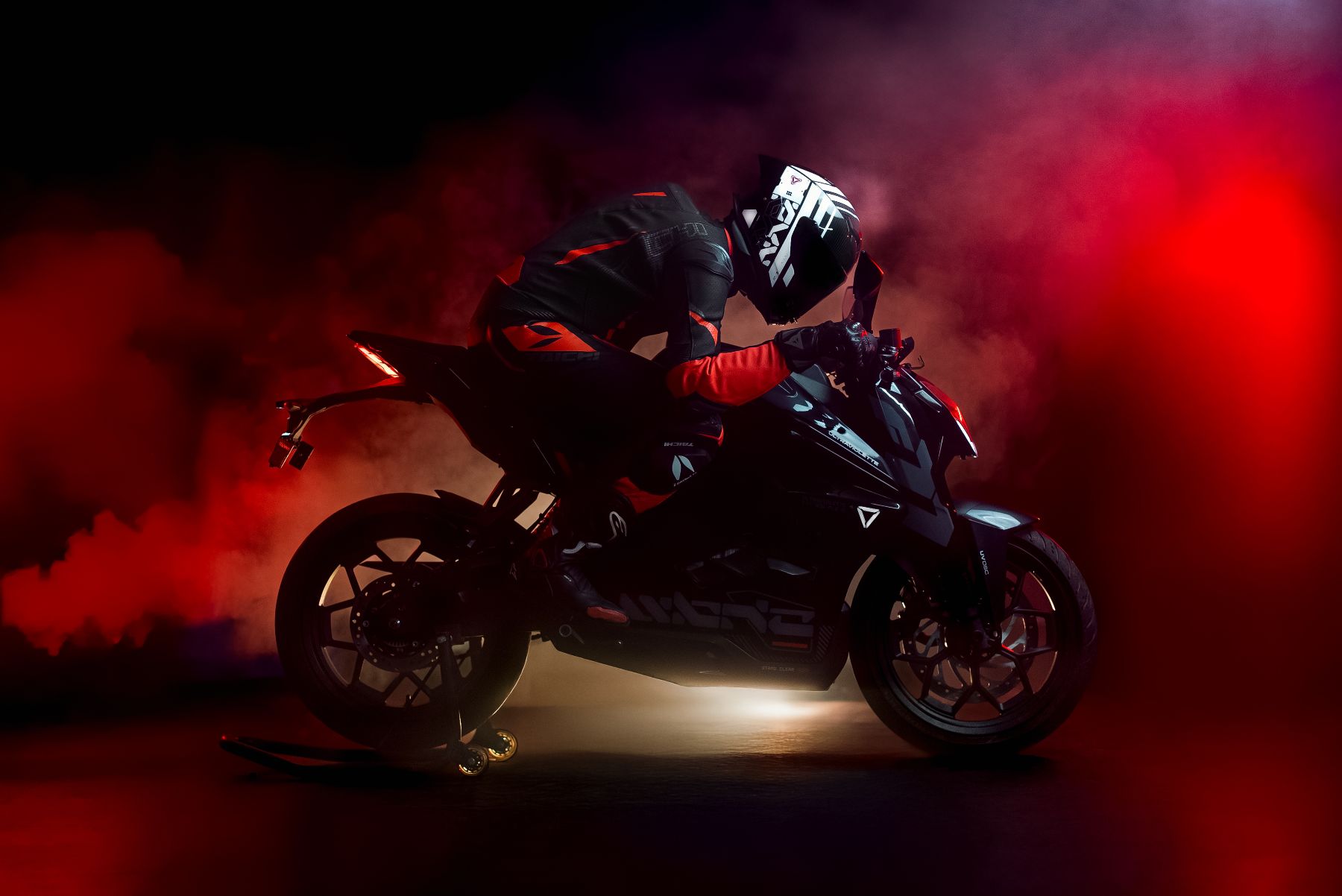 Casco Ultraviolette Crossfade Casco Ultraviolette Crossfade